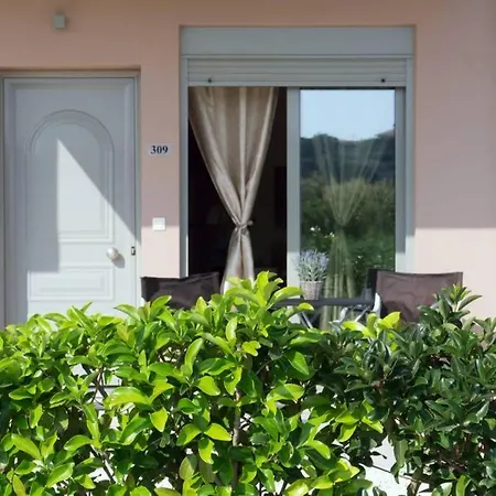 Holiday home Semi Detached Located In - Zakynthos Tsilivi (Zakynthos)