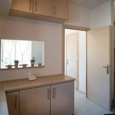 Holiday home Semi Detached Located In - Zakynthos Tsilivi (Zakynthos)